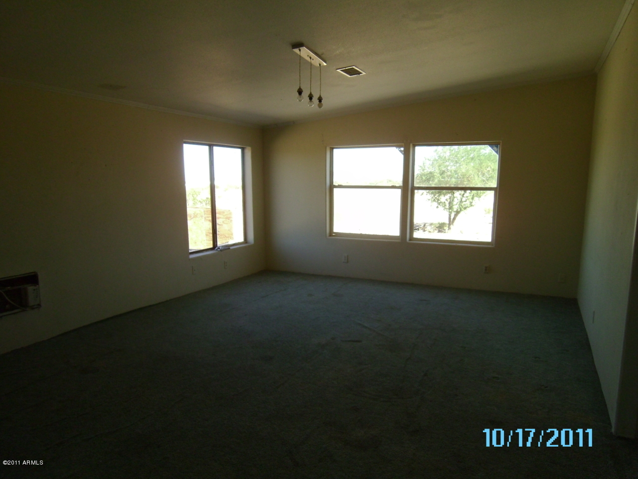 49104 West Century Road Maricopa, AZ 85139 - Photo 4 of 7 4
