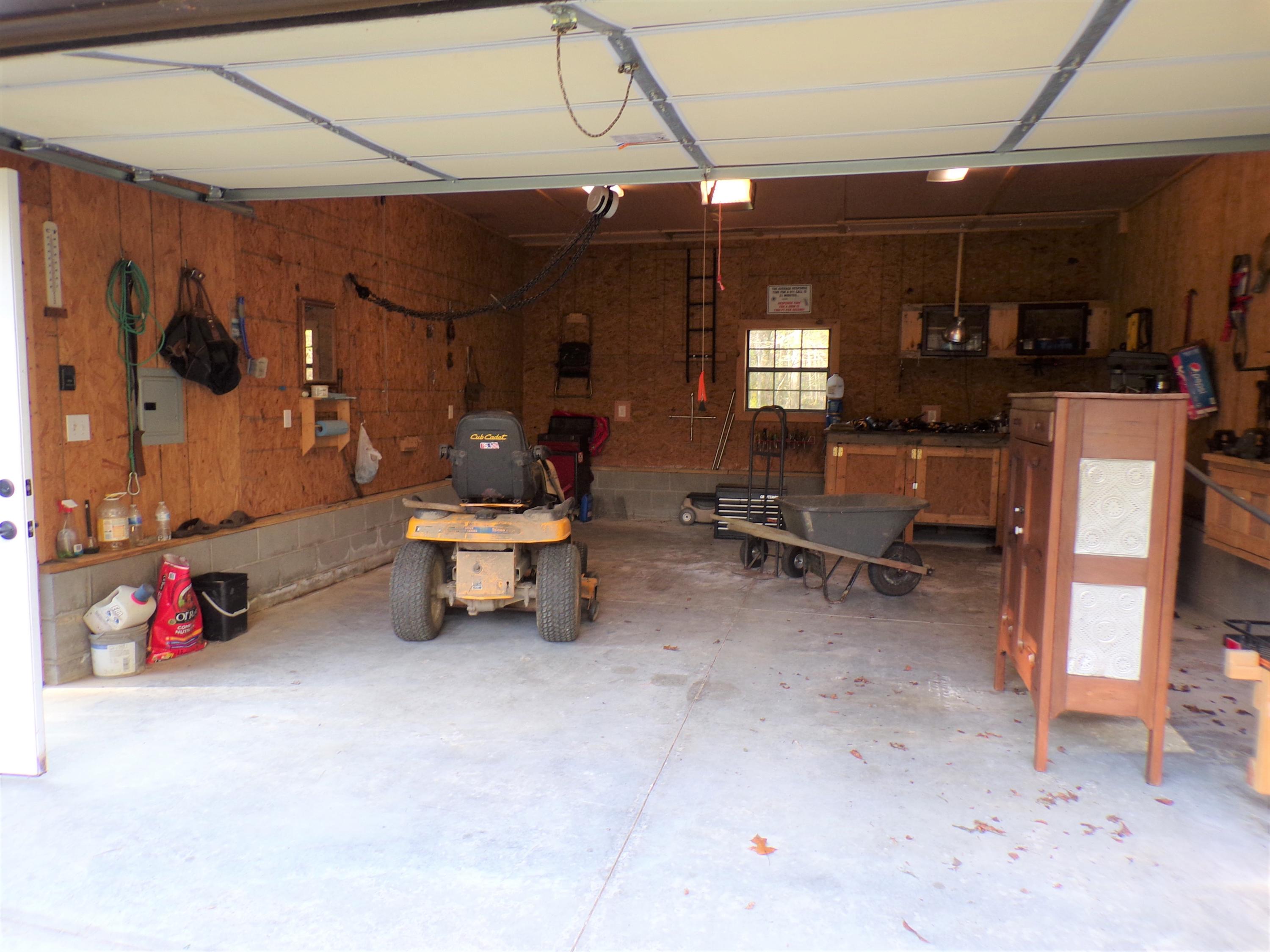 250 Grapevine Road Crossville, TN 38572 - Photo 33 of 37 101_0675