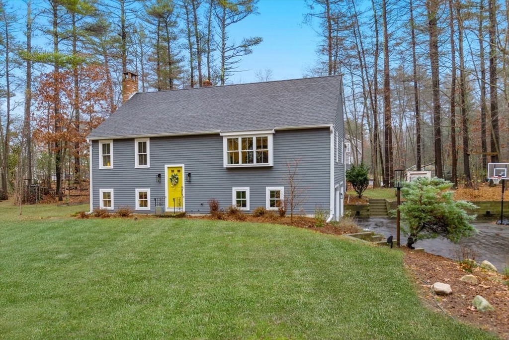 8 Tindale Way Hanover, MA 02339 - Photo 1 of 26 Gallery Image 1