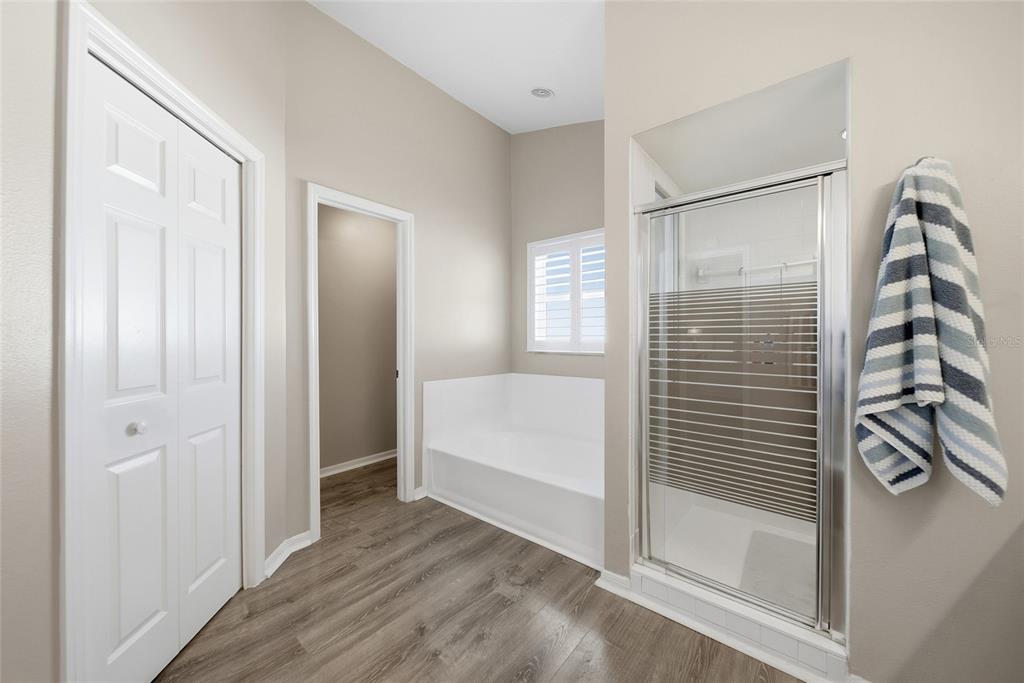 2119 Cattleman Drive Brandon, FL 33511 - Photo 29 of 46 a view of bathroom with shower