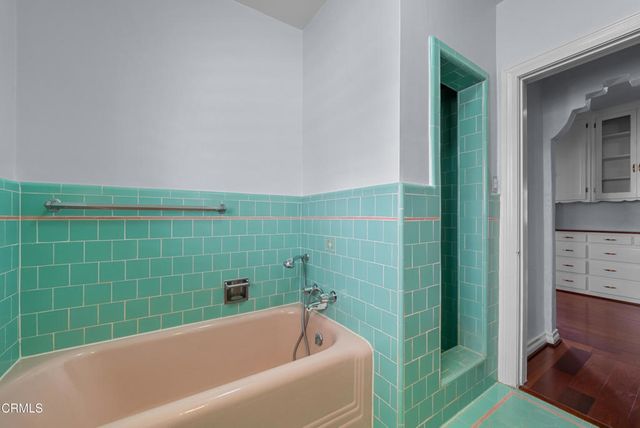 $1,200,000 | 1513 East Garfield Avenue, Glendale, CA 91205