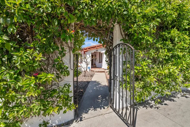 $1,200,000 | 1513 East Garfield Avenue, Glendale, CA 91205