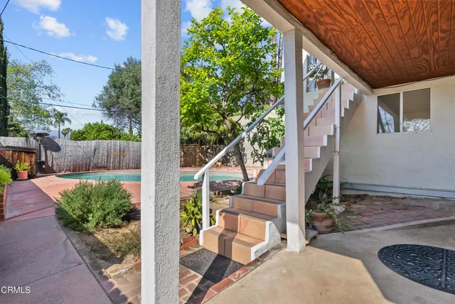 $1,200,000 | 1513 East Garfield Avenue, Glendale, CA 91205