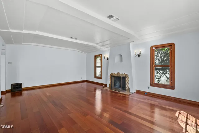 $1,200,000 | 1513 East Garfield Avenue, Glendale, CA 91205