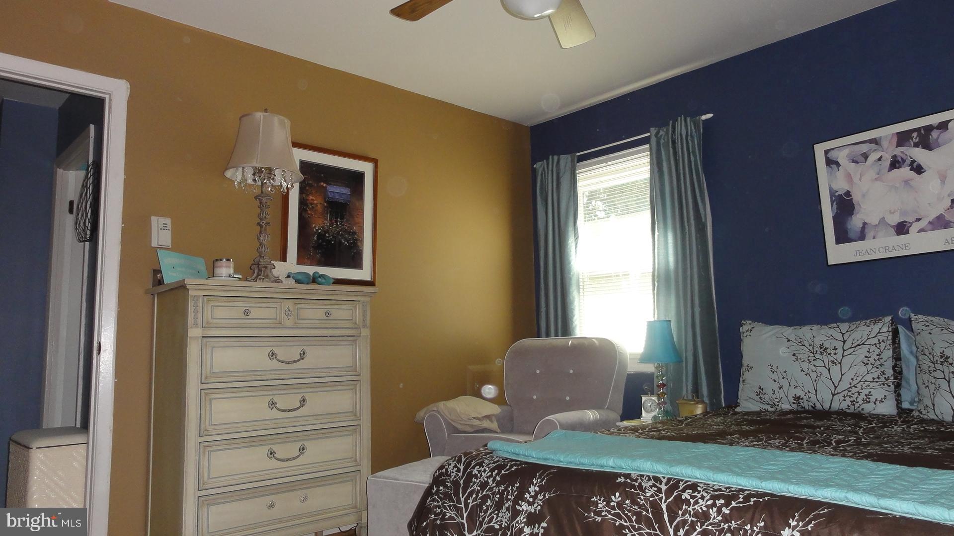 430 Highmeadow Road Reisterstown, MD 21136 - Photo 21 of 36 2nd Bedroom w/Ceiling Fan & Large Closet