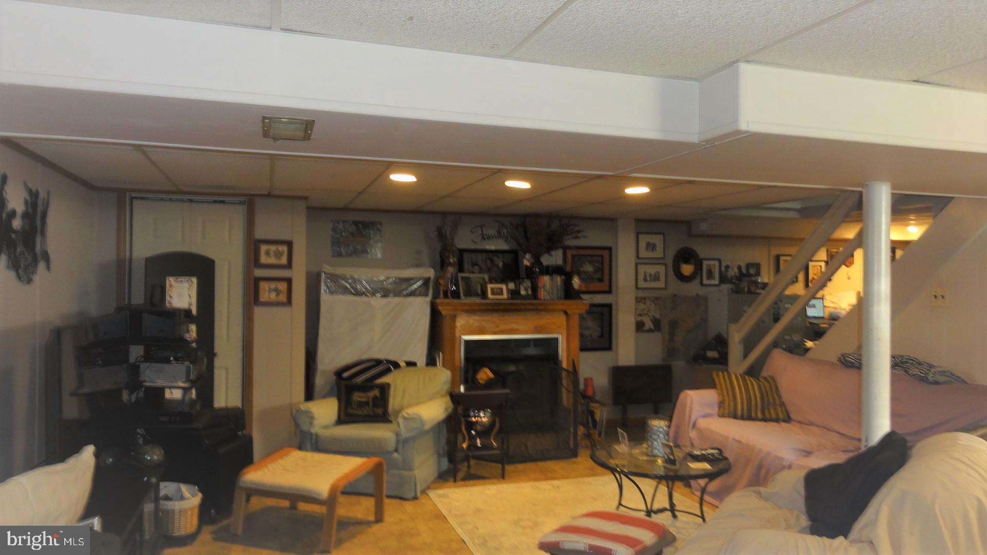 430 Highmeadow Road Reisterstown, MD 21136 - Photo 27 of 36 Family Room w/Gas Fireplace