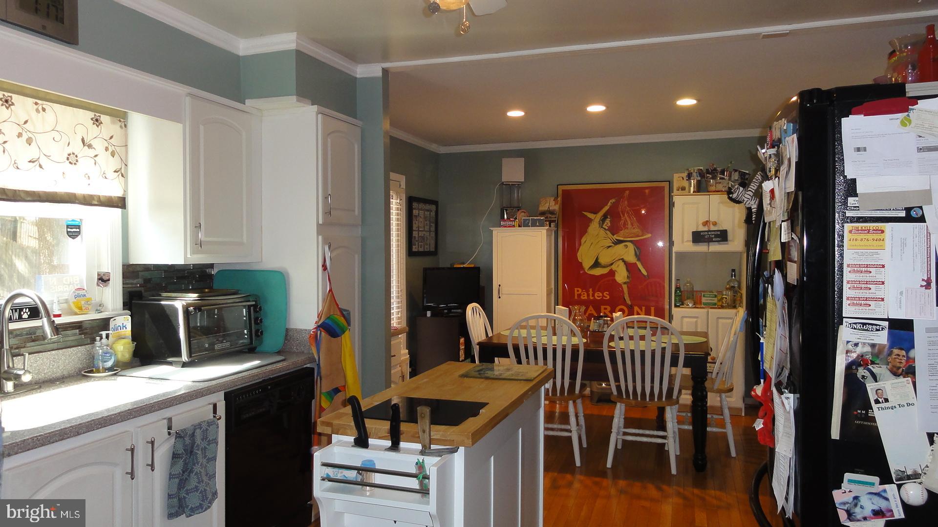 430 Highmeadow Road Reisterstown, MD 21136 - Photo 6 of 36 Kitchen w/Breakfast Room