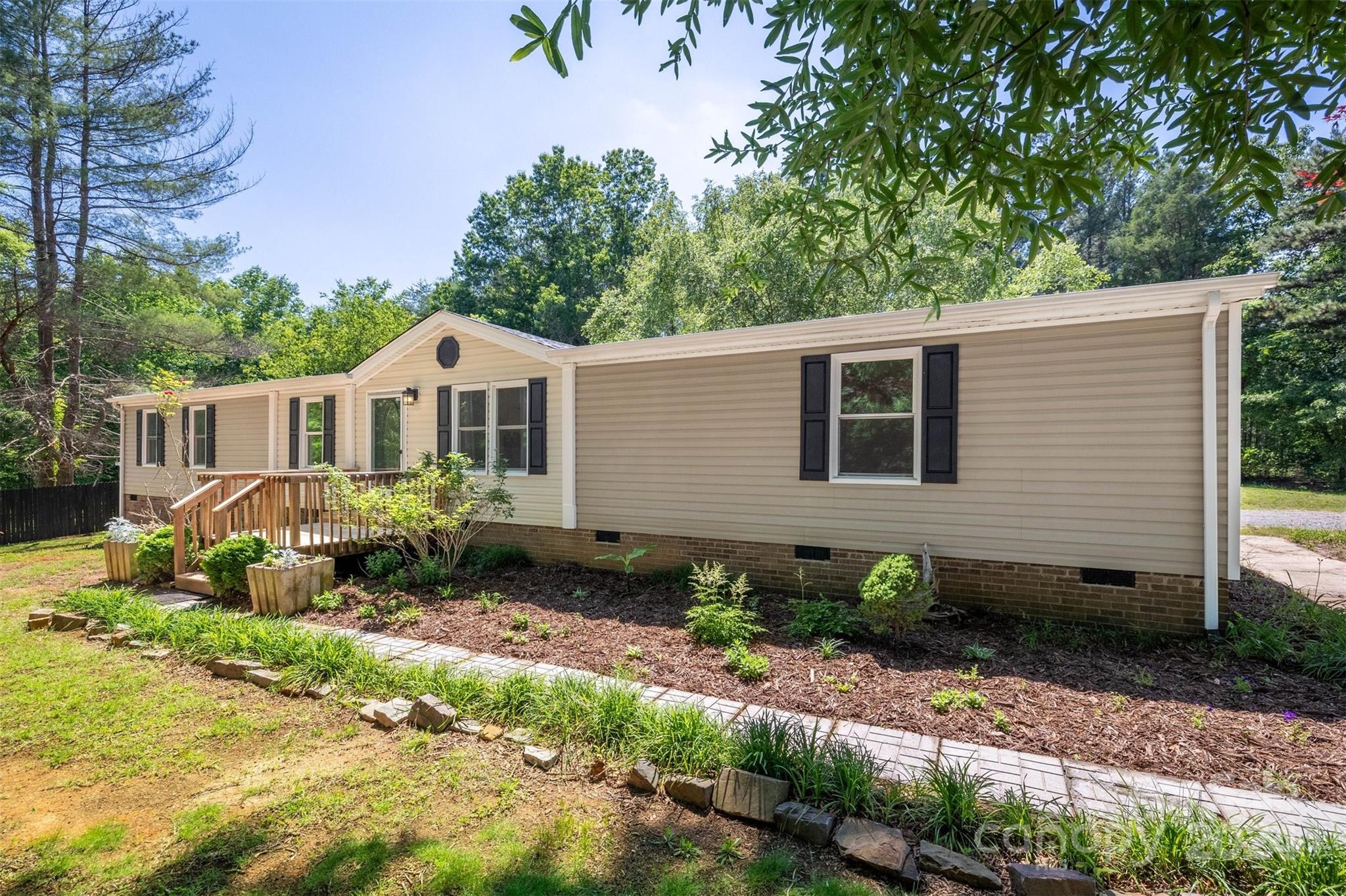 1397 Bolton Road Catawba, NC 28609 - Photo 1 of 26 Gallery Image 1