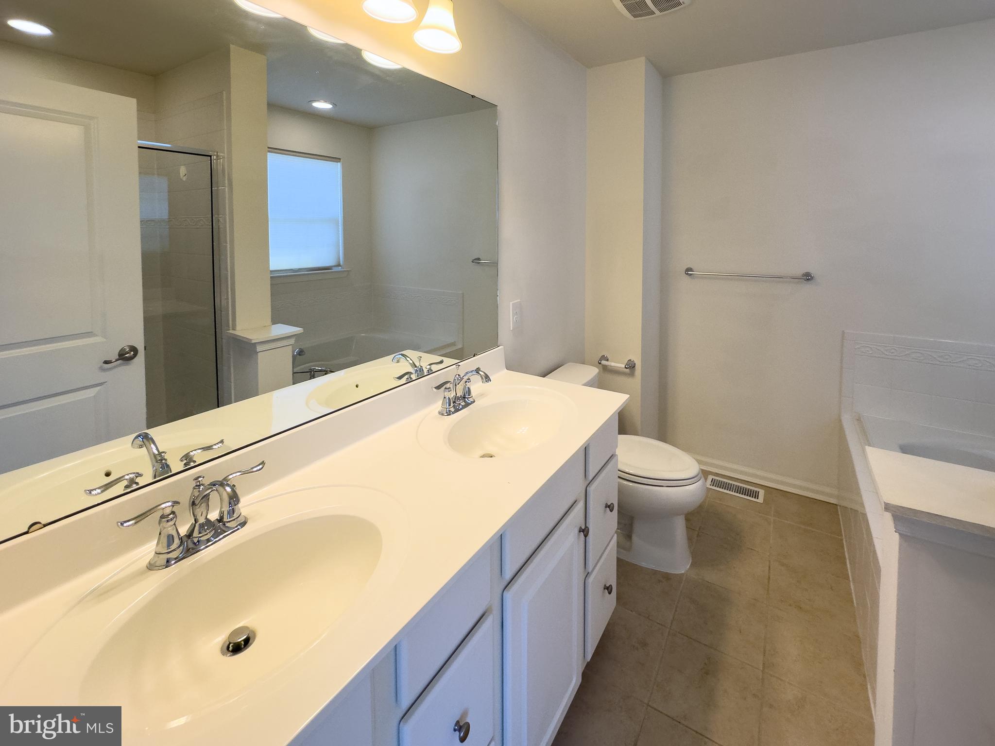 32 Wallace Road Mount Holly, NJ 08060 - Photo 18 of 34