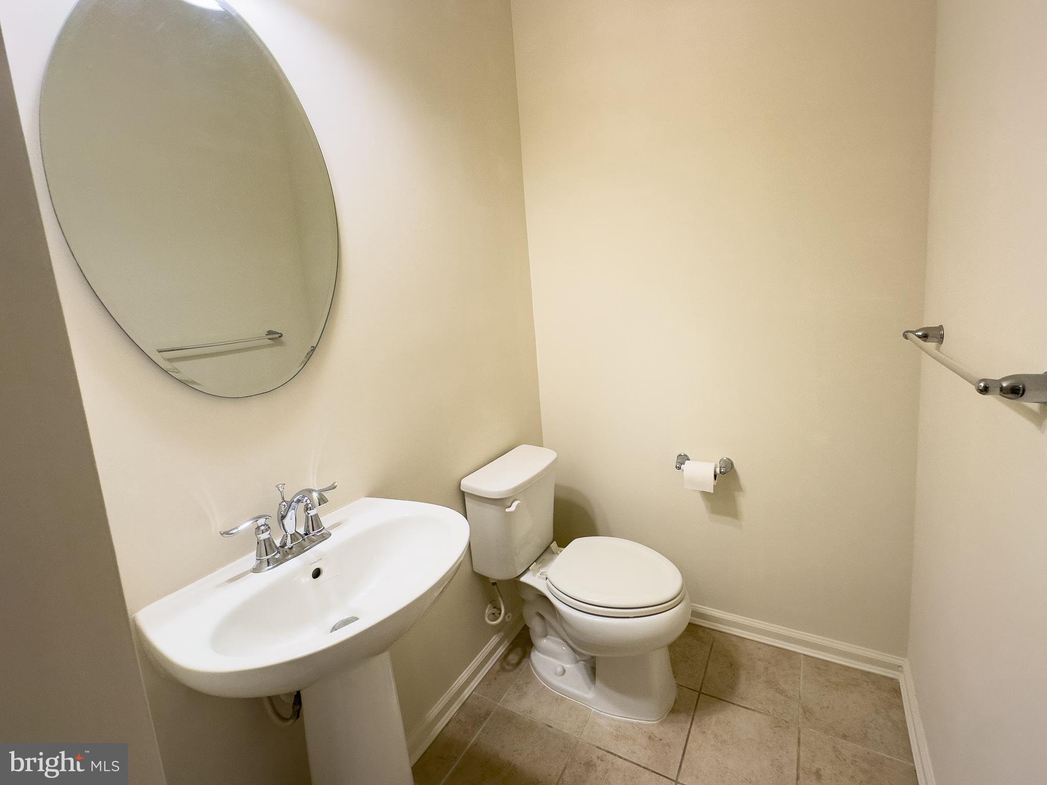 32 Wallace Road Mount Holly, NJ 08060 - Photo 6 of 34
