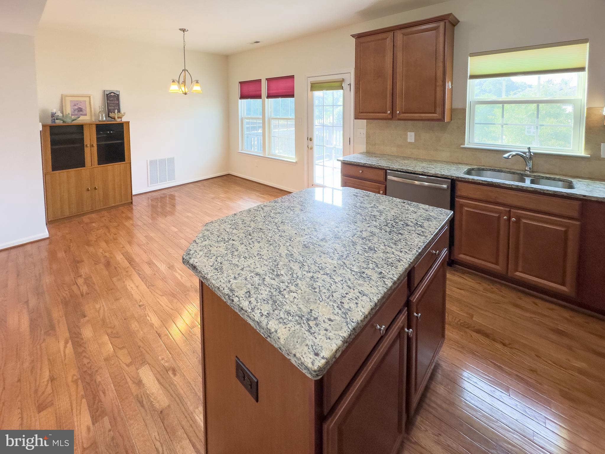 32 Wallace Road Mount Holly, NJ 08060 - Photo 10 of 34