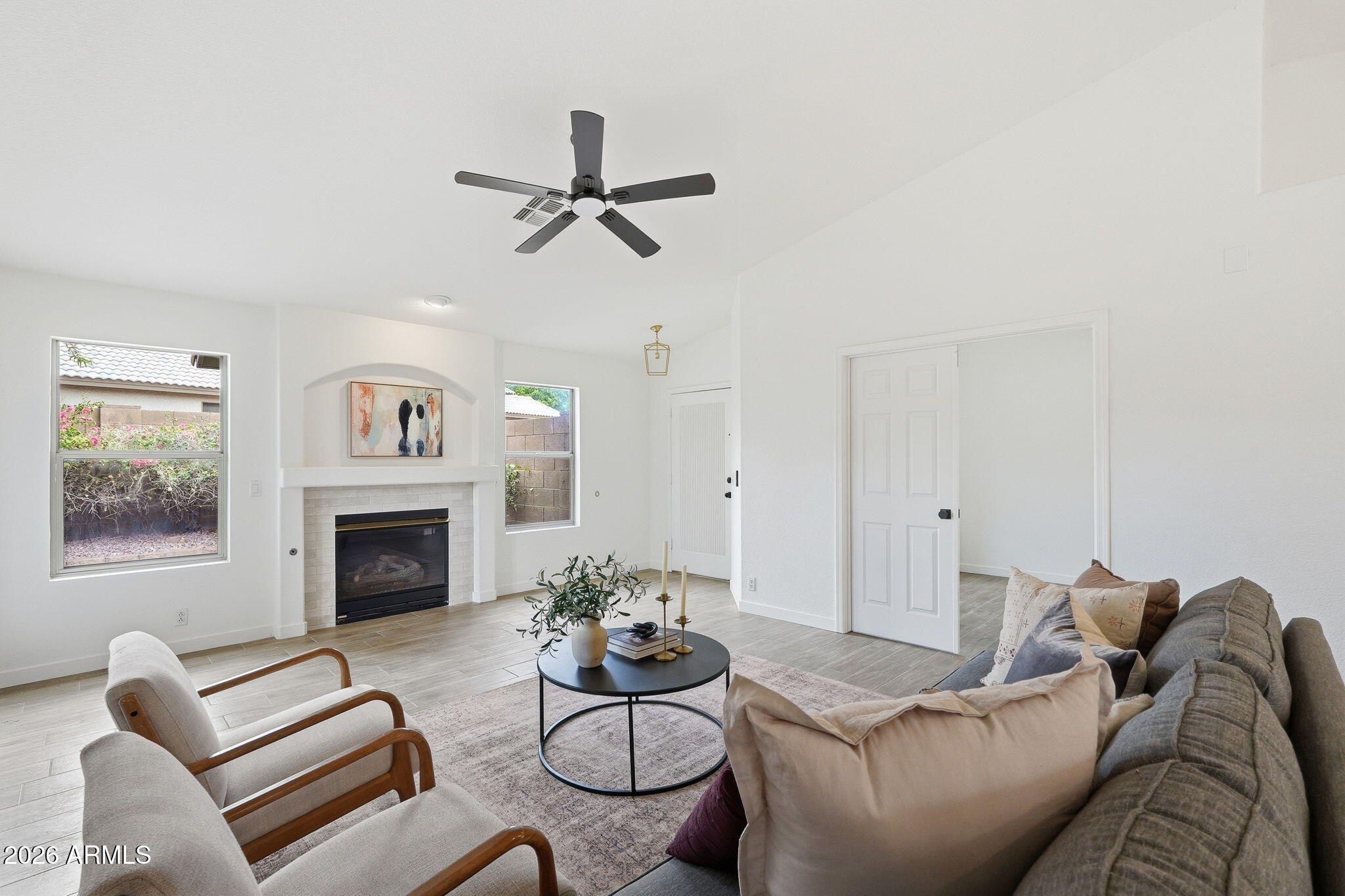 6126 East Roland Street Mesa, AZ 85215 - Photo 8 of 35 Great Room