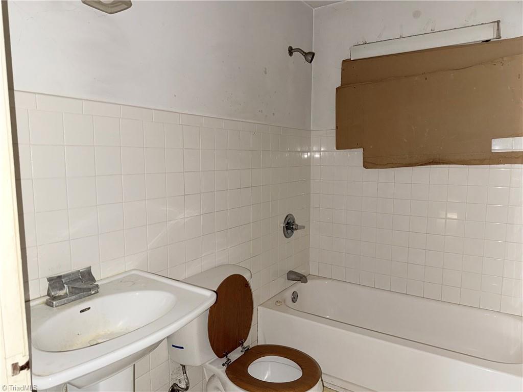 1506 Carolina Street High Point, NC 27265 - Photo 16 of 22