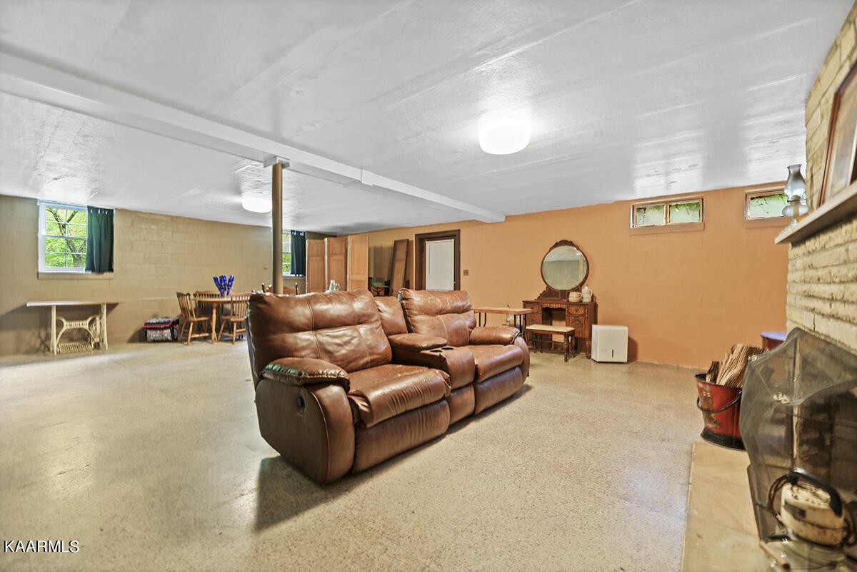 121 Stone Road Knoxville, TN 37920 - Photo 44 of 52 Gallery Image 44