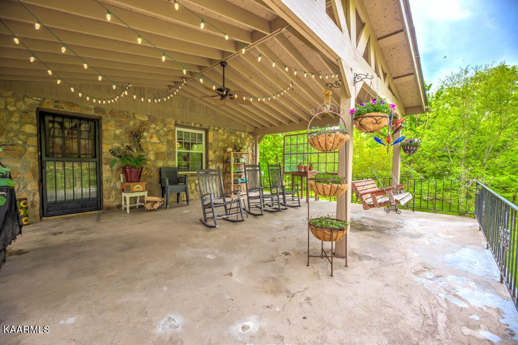 121 Stone Road Knoxville, TN 37920 - Photo 5 of 52 Gallery Image 5