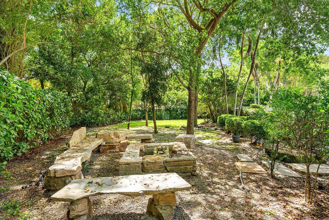 3010 Hampton Circle Boca Raton, FL 33434 - Photo 24 of 30 24