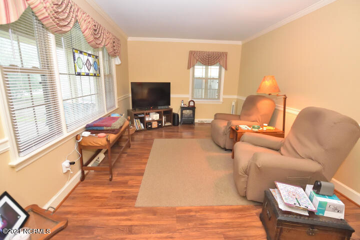 3009 Amherst Road Rocky Mount, NC 27804 - Photo 2 of 20 Living room