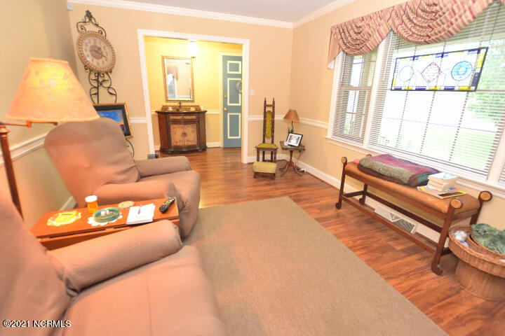 3009 Amherst Road Rocky Mount, NC 27804 - Photo 3 of 20 Living room