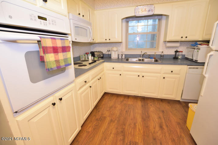3009 Amherst Road Rocky Mount, NC 27804 - Photo 8 of 20 Kitchen