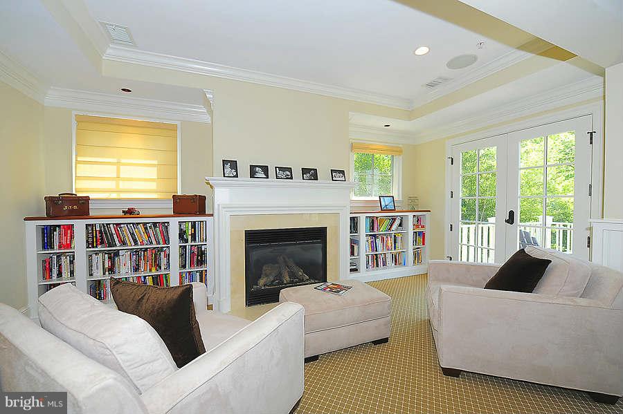 3810 Fulton Street Northwest Washington, DC 20007 - Photo 11 of 19 Master Bedroom Sitting area