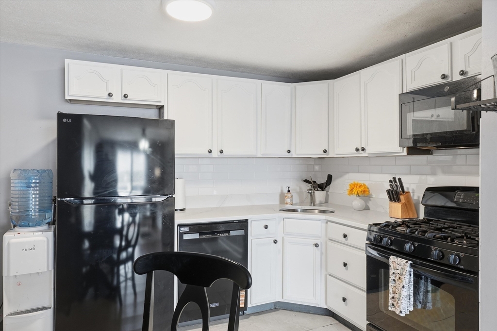 36 Main Street, Unit 29 North Reading, MA 01864 - Photo 6 of 24