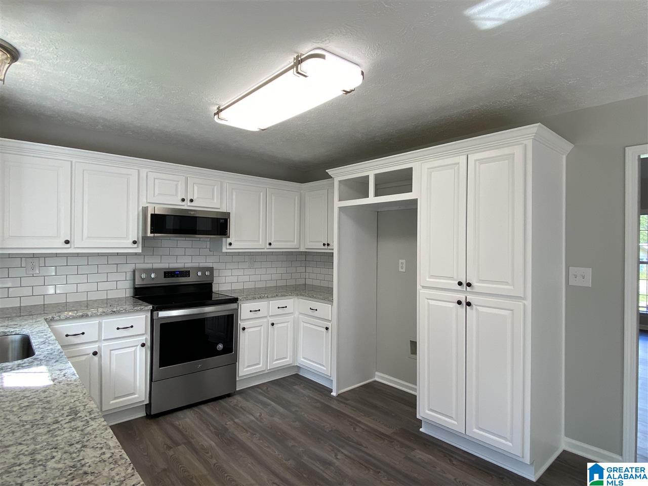 835 Whites Gap Road Southeast Jacksonville, AL 36265 - Photo 12 of 35