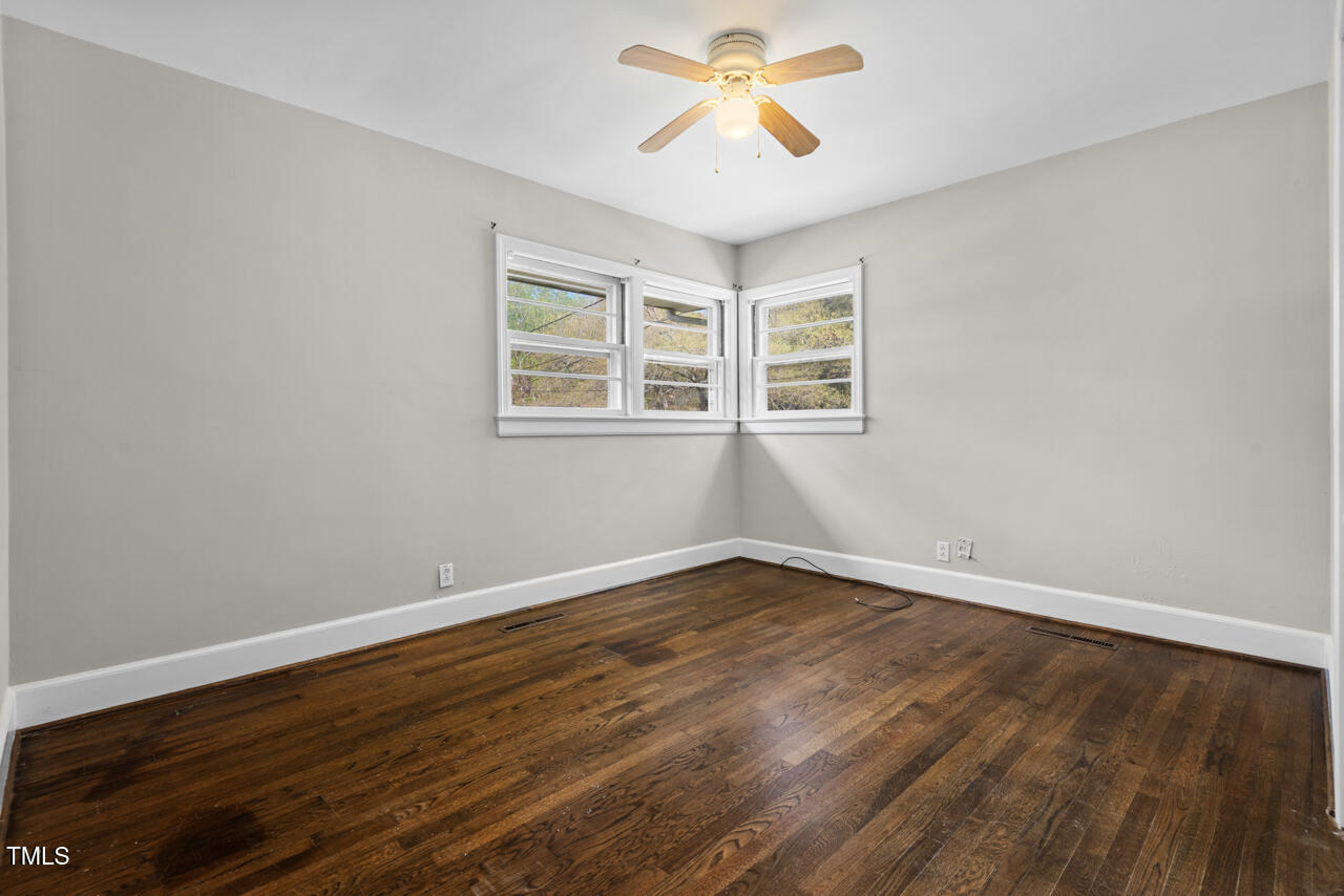 809 Leon Street Durham, NC 27704 - Photo 13 of 28 13