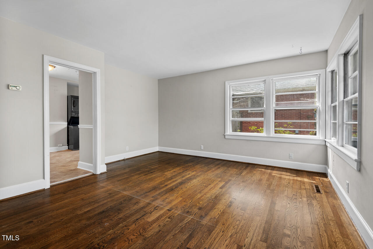 809 Leon Street Durham, NC 27704 - Photo 3 of 28 03