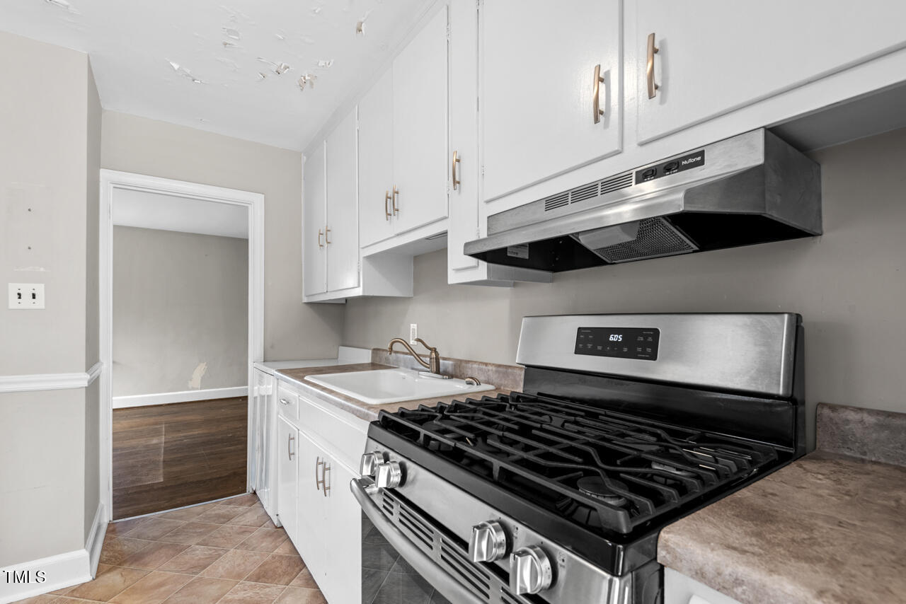 809 Leon Street Durham, NC 27704 - Photo 10 of 28 10