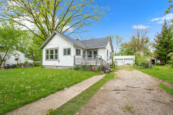 $799 | 1220 Alvord Avenue, Flint, MI 48507