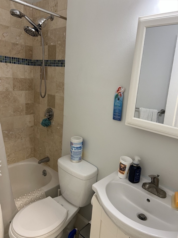 313 Tappan Street, Unit 3 Brookline, MA 02445 - Photo 21 of 23