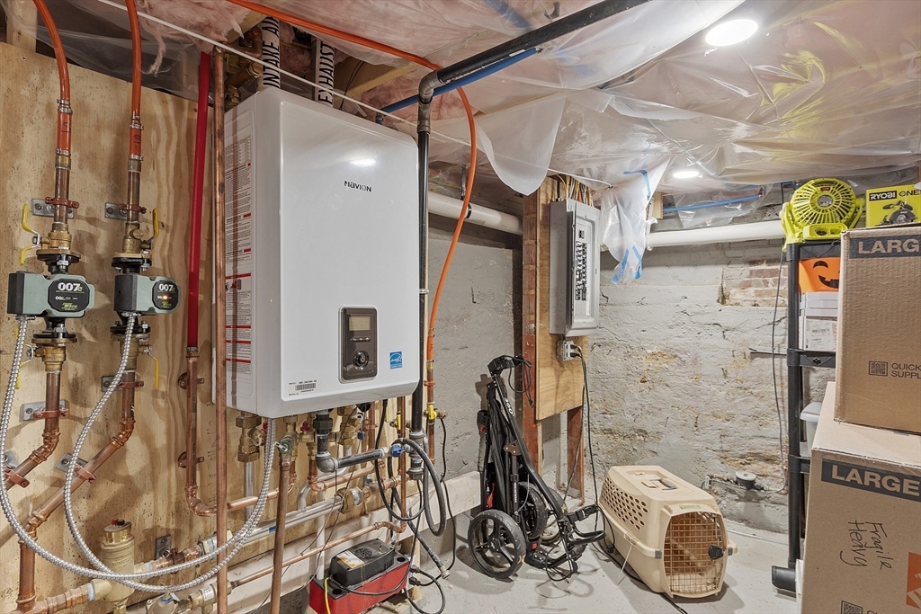 261 Main Street Gardner, MA 01440 - Photo 22 of 35