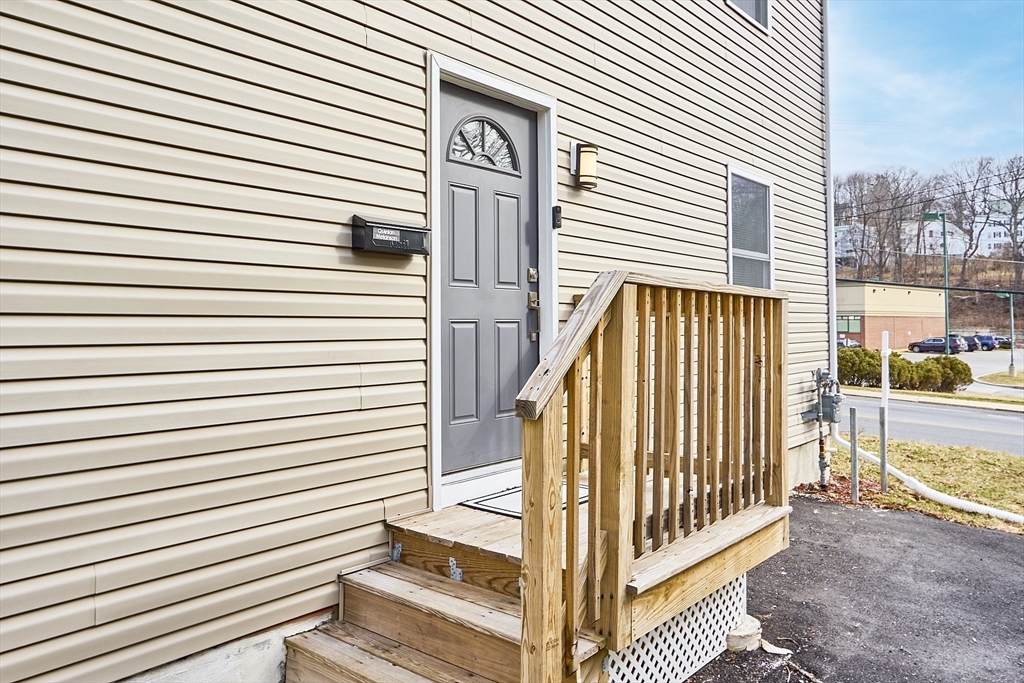 261 Main Street Gardner, MA 01440 - Photo 27 of 35