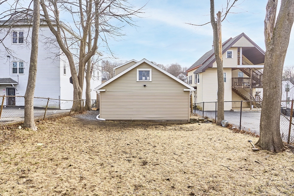 261 Main Street Gardner, MA 01440 - Photo 29 of 35