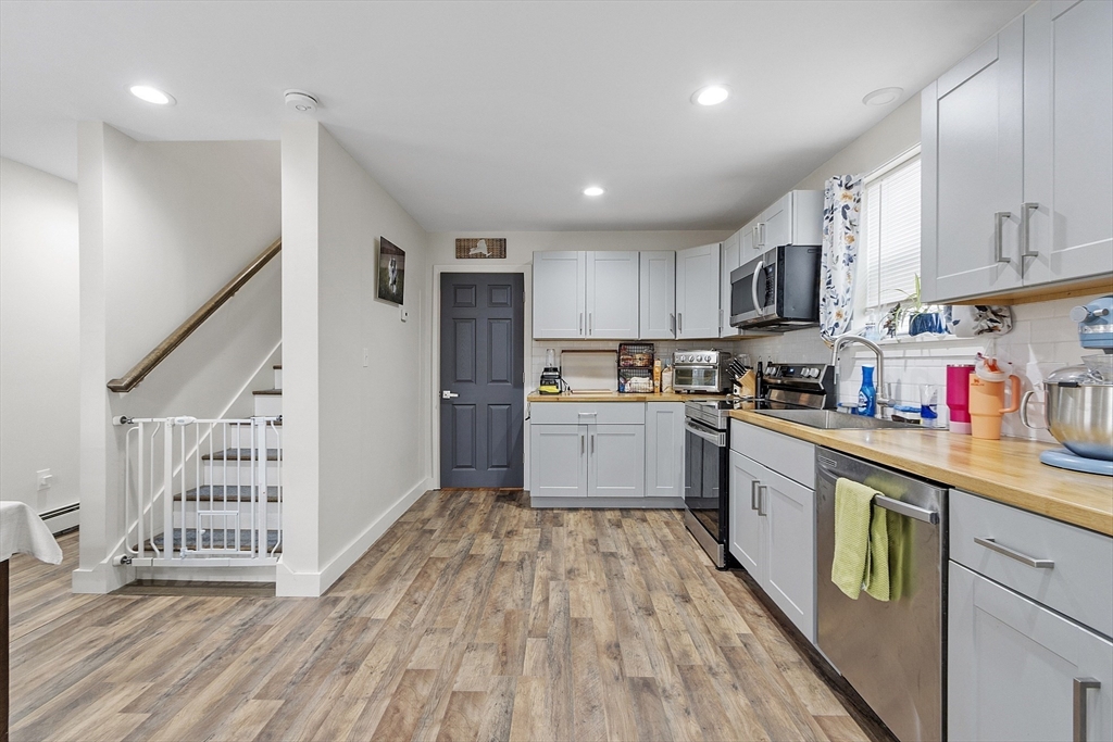 261 Main Street Gardner, MA 01440 - Photo 10 of 35