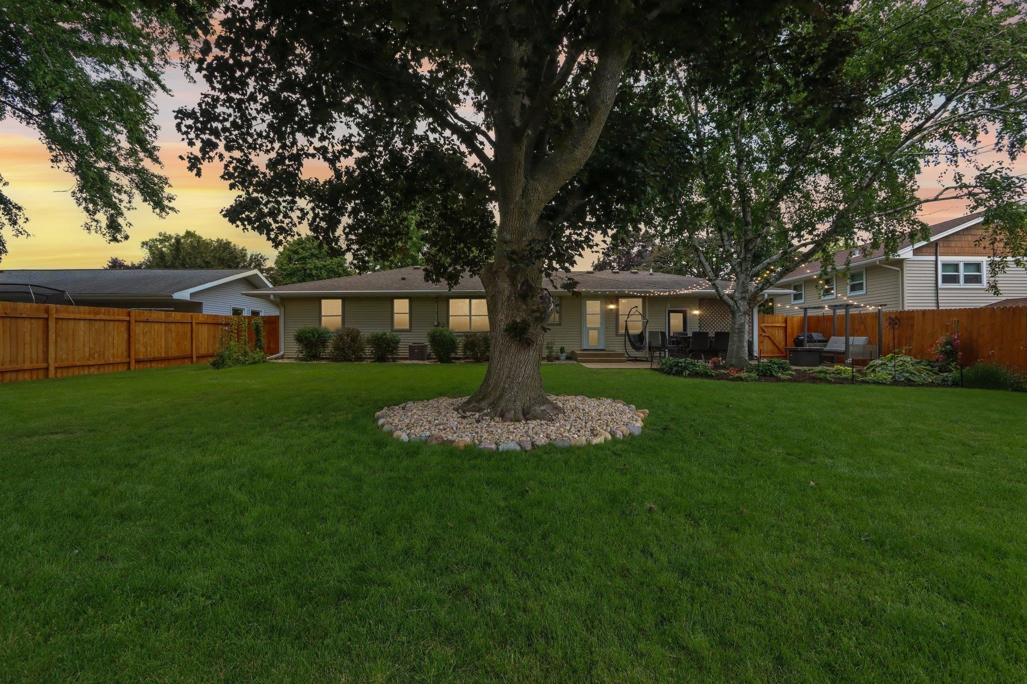 204 6th Street Waunakee, WI 53597 - Photo 53 of 58