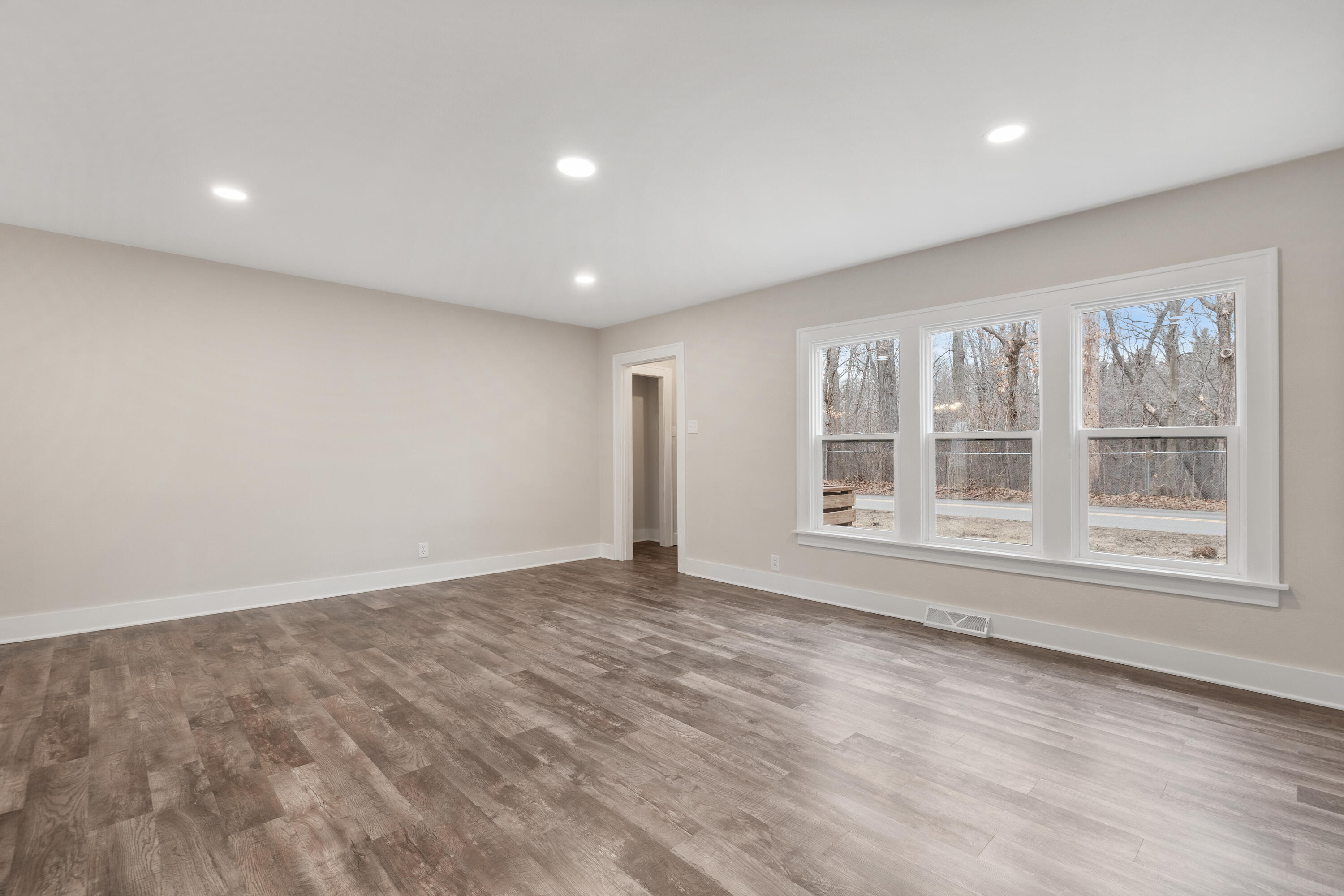 505 Barker Road Michigan City, IN 46360 - Photo 5 of 35 3000x2000