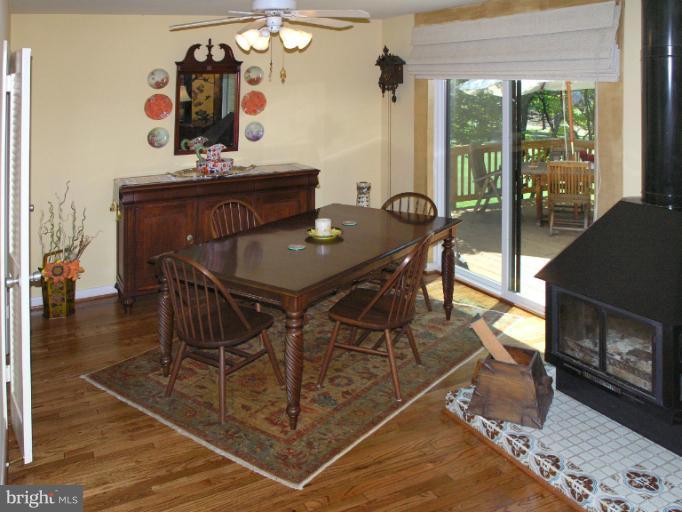 2061 Golf Course Drive Reston, VA 20191 - Photo 12 of 30 Dining Room