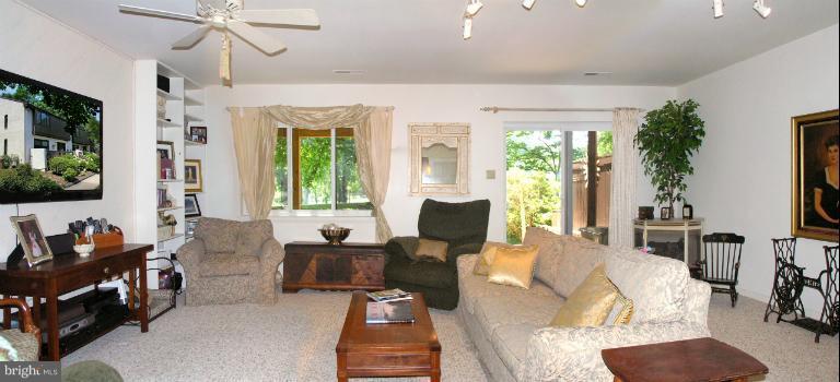 2061 Golf Course Drive Reston, VA 20191 - Photo 15 of 30 Enormous Rec Room