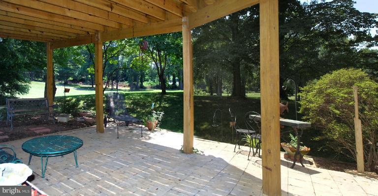 2061 Golf Course Drive Reston, VA 20191 - Photo 20 of 30 Lower Patio
