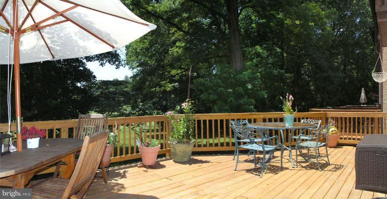 2061 Golf Course Drive Reston, VA 20191 - Photo 28 of 30 Great Deck