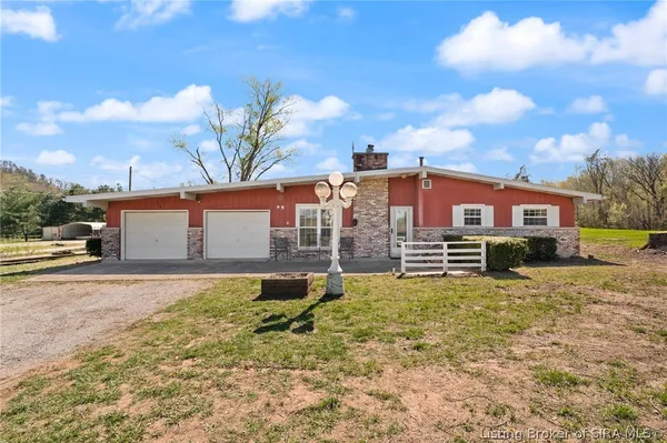 $227,500 | 17421 Highway 60, Borden, IN 47106