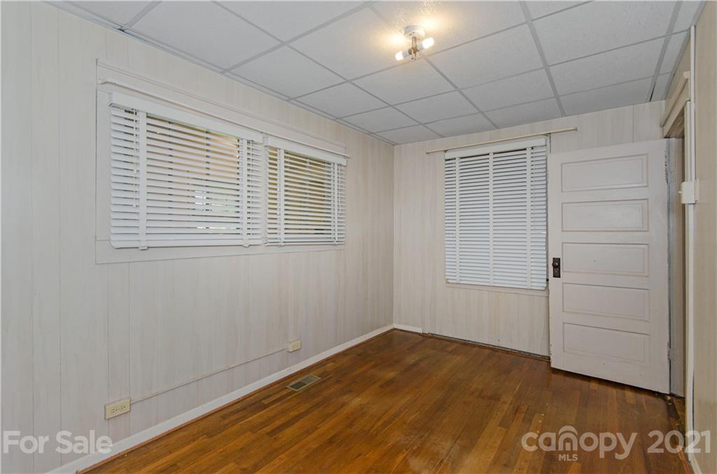 800 Macedonia Road Alexander, NC 28701 - Photo 16 of 36 Gallery Image 16