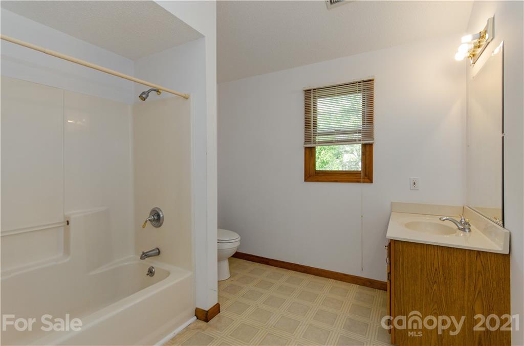 800 Macedonia Road Alexander, NC 28701 - Photo 20 of 36 Gallery Image 20