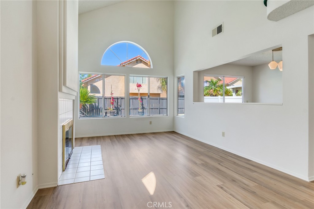 3682 North Pole Lane Riverside, CA 92503 - Photo 3 of 30 a view of an entryway with wooden floor