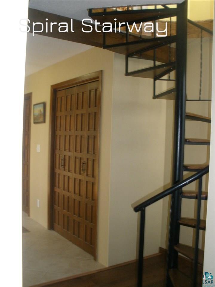 6055 Taft Road Duluth, MN 55803 - Photo 10 of 24 Gallery Image 10