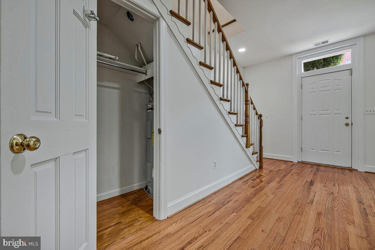 1233 4th Street Northwest Washington, DC 20001 - Photo 12 of 31