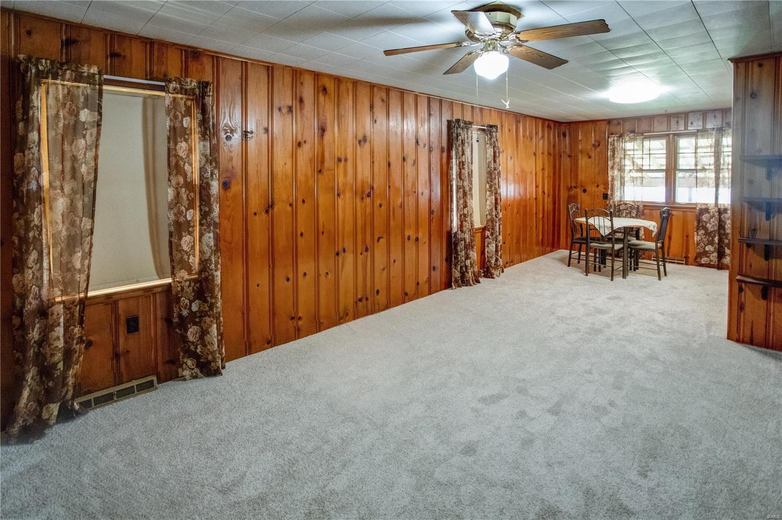 222 Doerr Street Roxana, IL 62084 - Photo 14 of 23