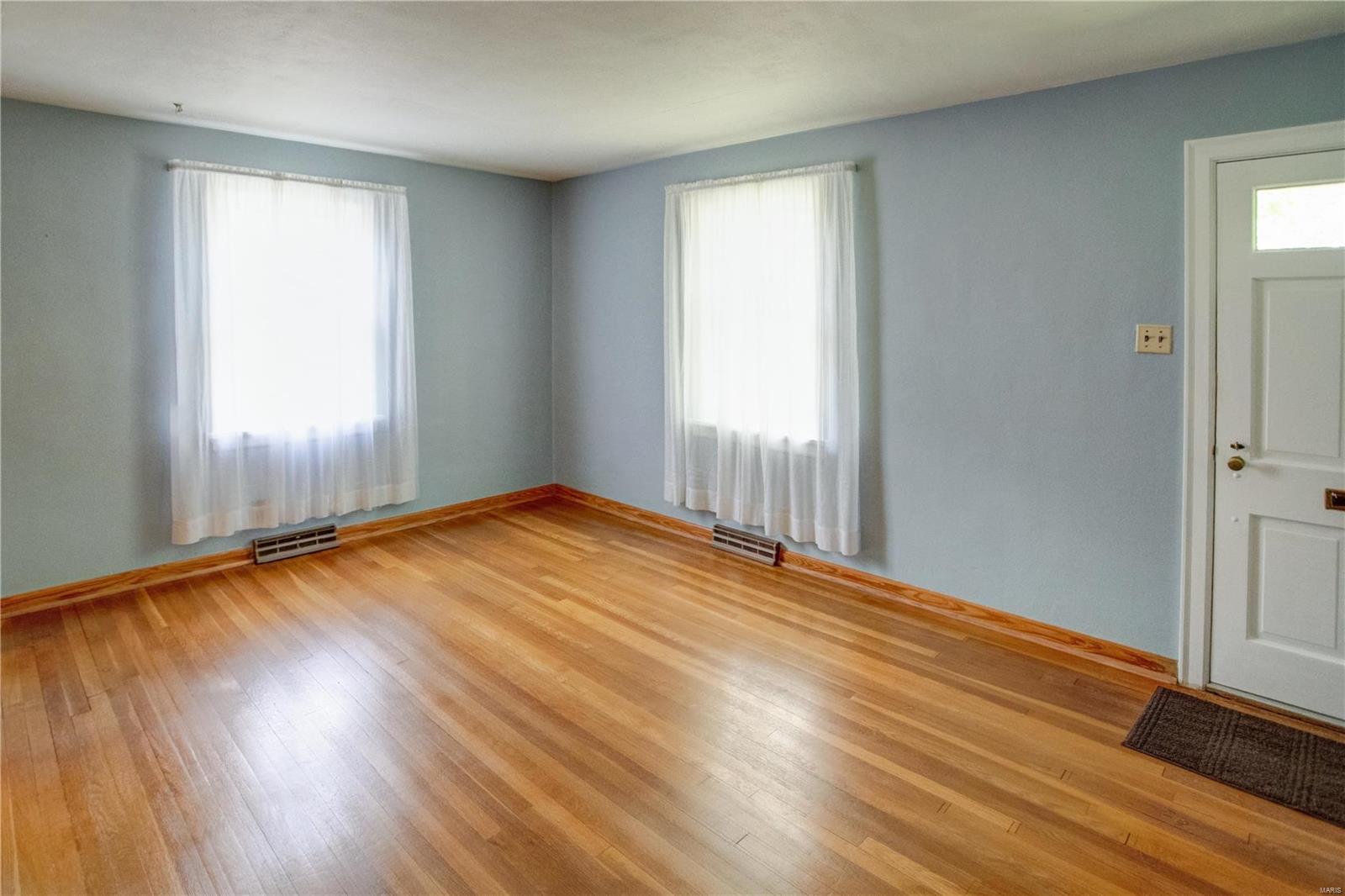 222 Doerr Street Roxana, IL 62084 - Photo 4 of 23