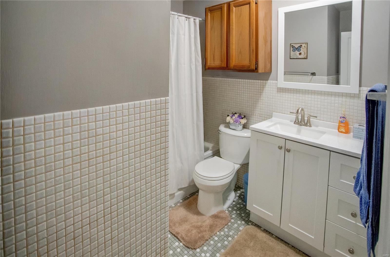 222 Doerr Street Roxana, IL 62084 - Photo 10 of 23